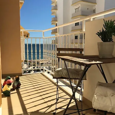 Casa Yeti - House Armação de Pêra